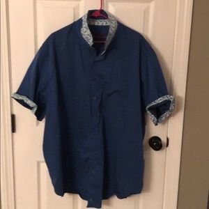 Robert Graham Men’s Shirt Sleeve Button Down Shirt